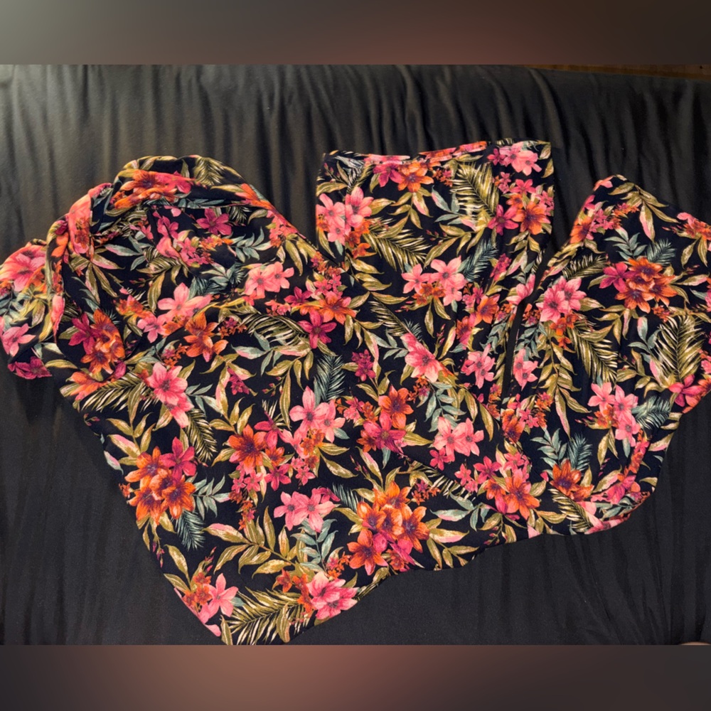 Tropical Floral Cropped jumper